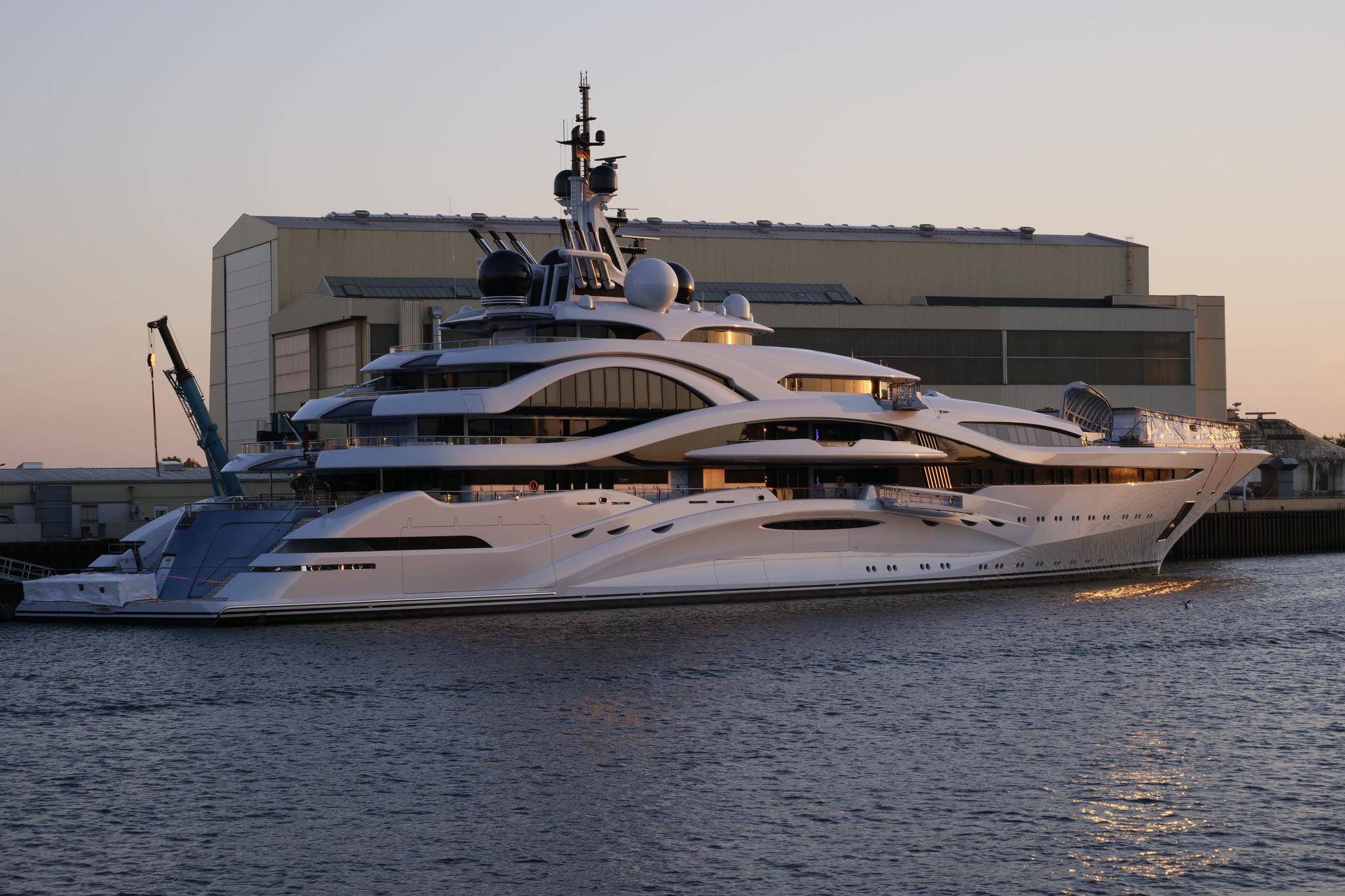 72 foot white motor yacht after gelcoat correction in Fort Lauderdale