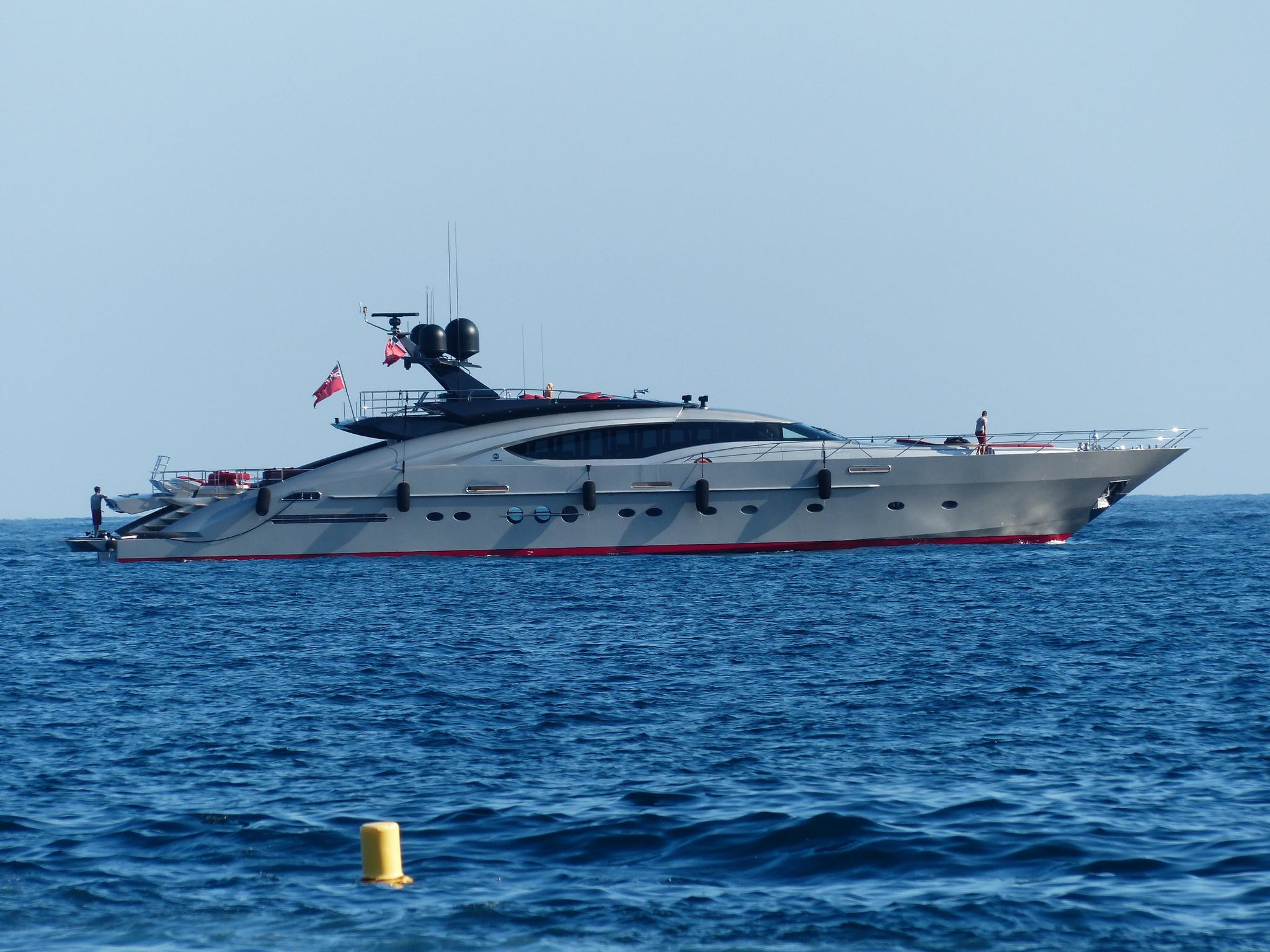 Performance hull cleaned by professional divers and ready for sea trials in Palm Beach